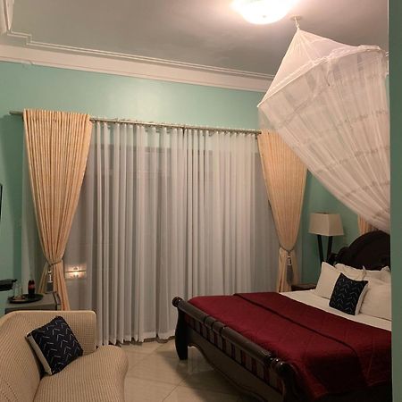 Lakepoint Villa 恩德培 外观 照片