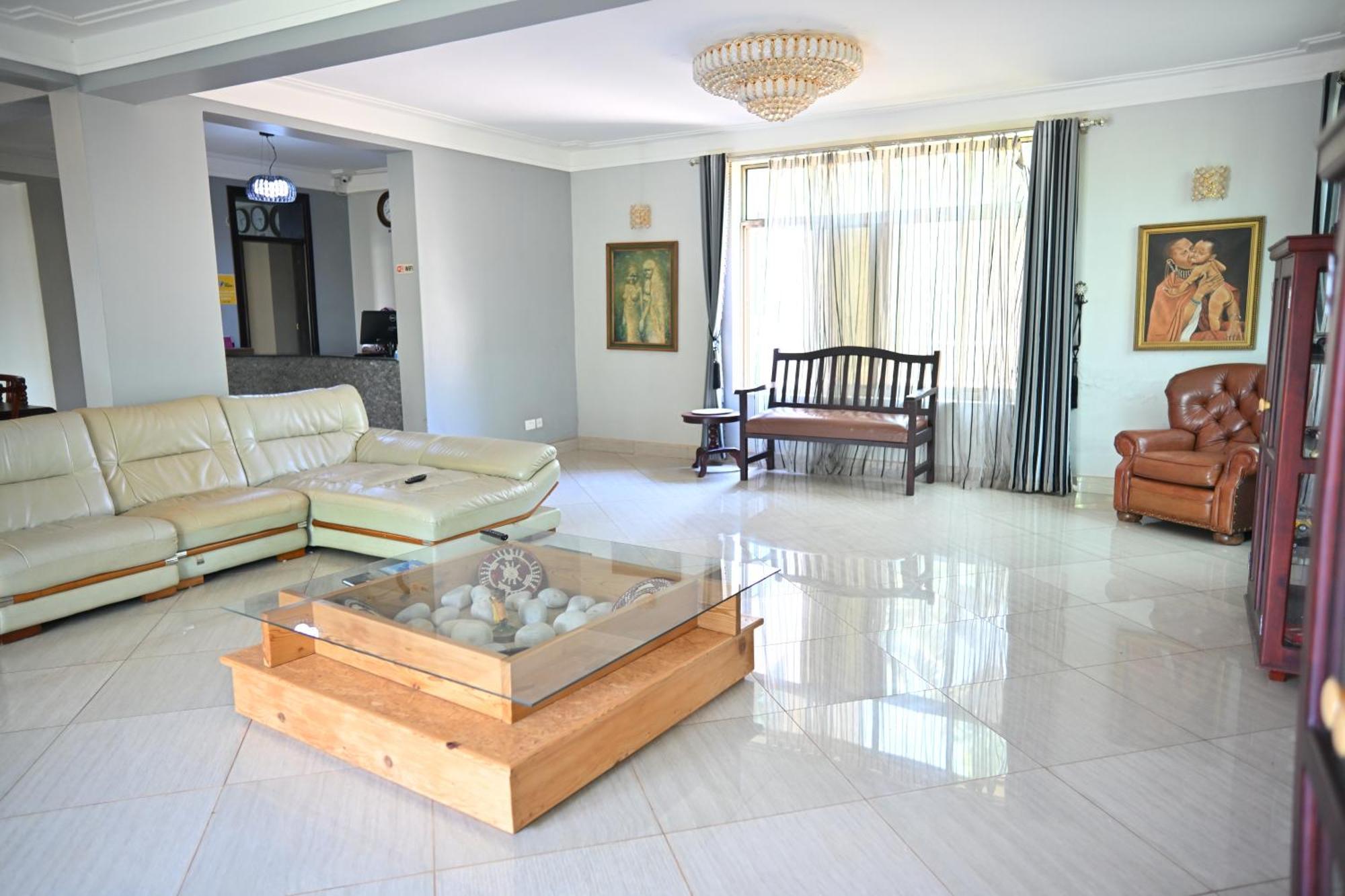 Lakepoint Villa 恩德培 外观 照片